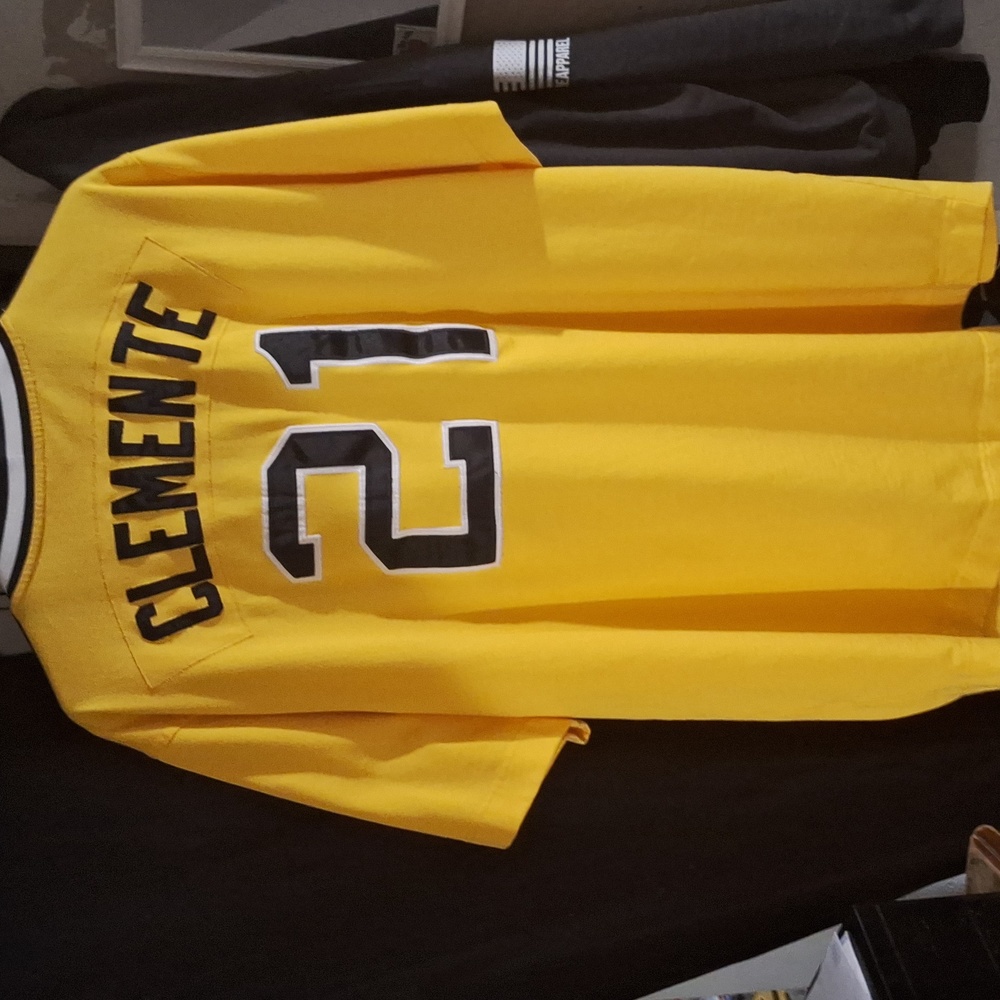 NIKE COOPERSTOWN  COLLECTION PITTSBURGH  PIRATES #21 ROBERTO CLEMENTE JERSEY